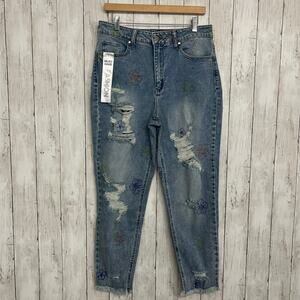 Tinseltown Hi-Rise Distressed Ripped Embroidered Flowers Ankle Mom Jean 13